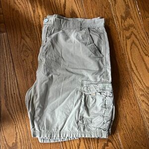 Wrangler Tan Cargo Shorts Relaxed Fit